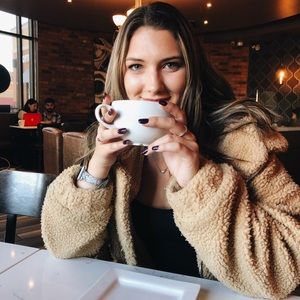 Meet your Posher, Kristen